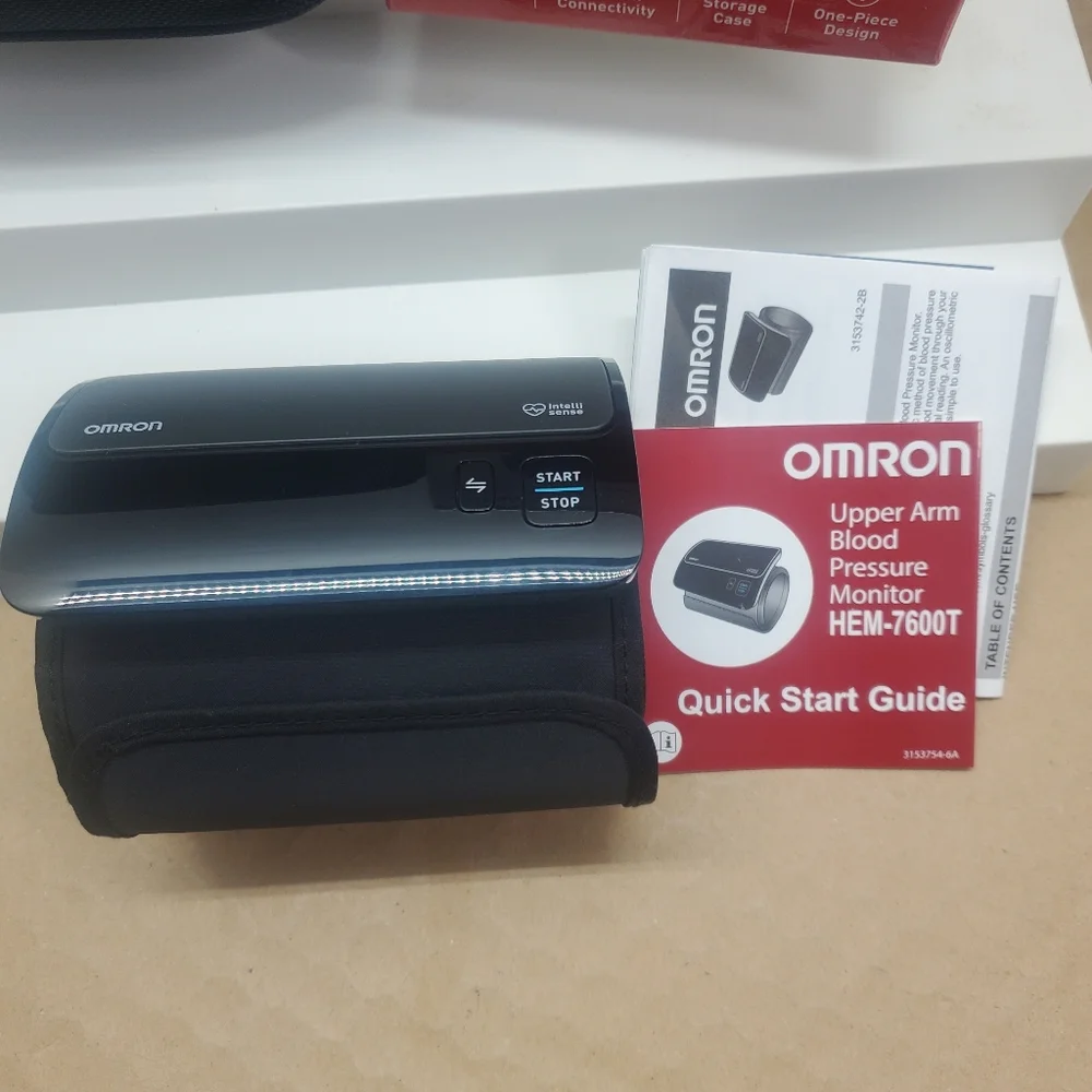 OMRON Evolv HEM-7600T Upper Arm Blood Pressure Monitor Case Bluetooth. Preowned - Picture 2 of 9